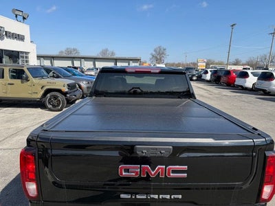 2022 GMC Sierra 1500 4WD Crew Cab Short Box Elevation