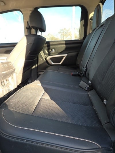 2018 Nissan TITAN PRO-4X