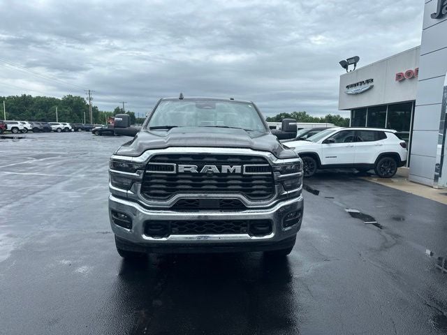 2025 RAM 2500 Tradesman Crew Cab 4x4 6'4' Box