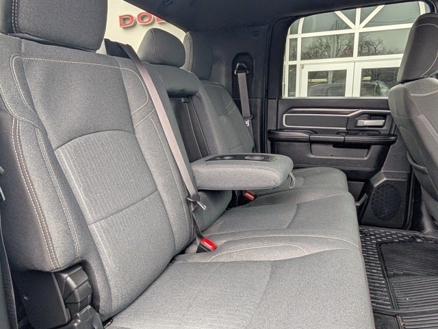 2022 RAM 2500 Big Horn Mega Cab 4x4 6'4'' Box