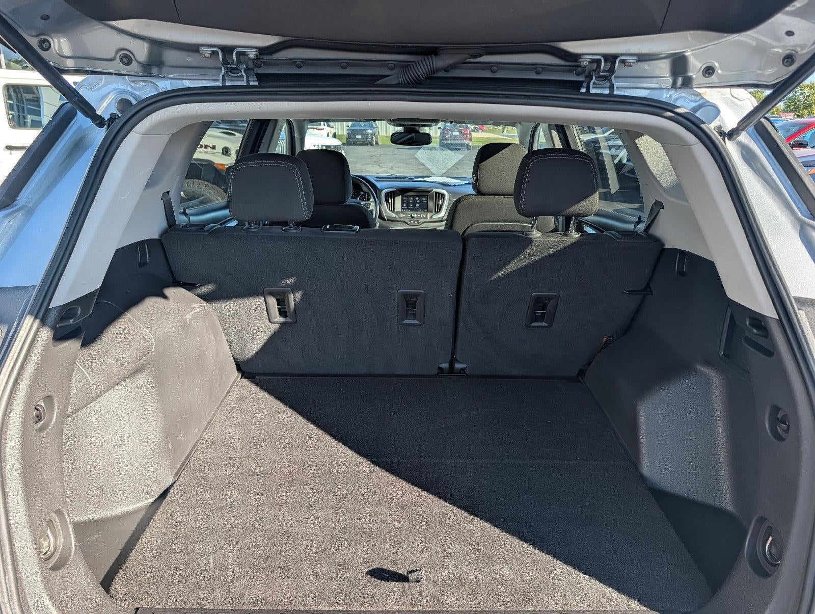 2023 GMC Terrain AWD SLE