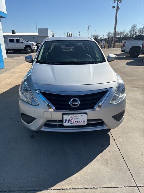 2016 Nissan Versa 1.6 S+
