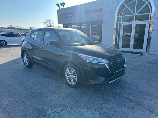 2022 Nissan Kicks S