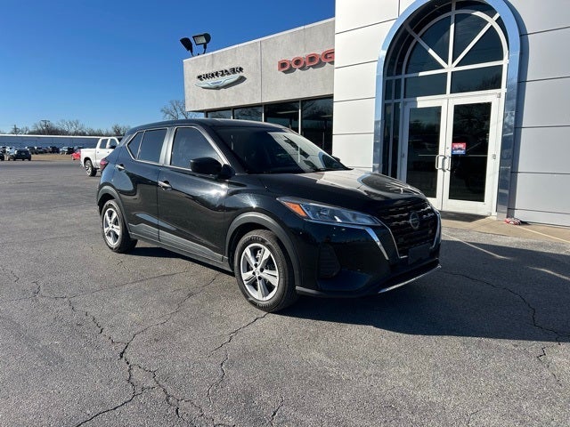 2021 Nissan Kicks S Xtronic CVT