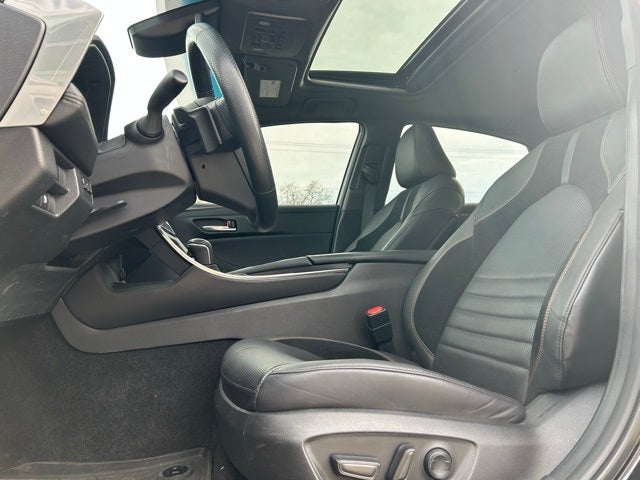 2022 Toyota Avalon XSE Nightshade Hybrid