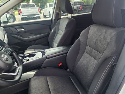 2024 Nissan Rogue SV FWD