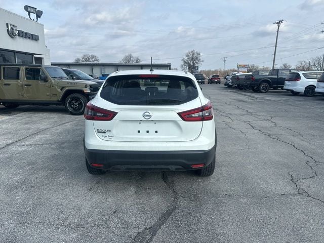 2022 Nissan Rogue Sport S FWD Xtronic CVT